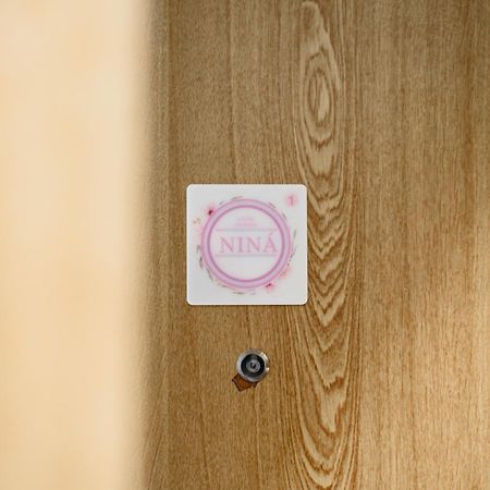 Casa Nina Apartment เนเปิลส์ ภายนอก รูปภาพ