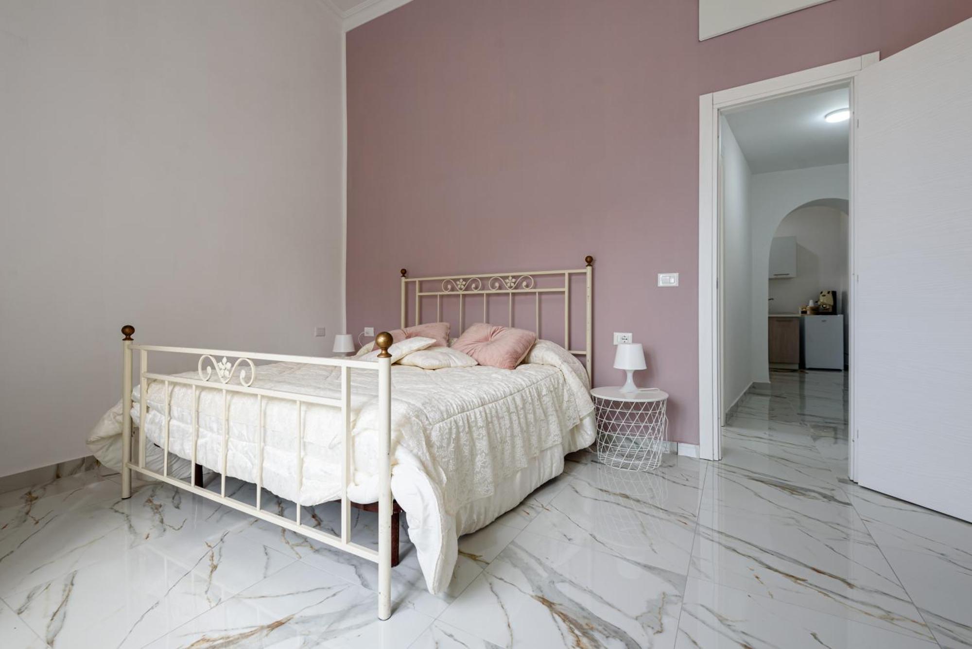 Casa Nina Apartment เนเปิลส์ ภายนอก รูปภาพ
