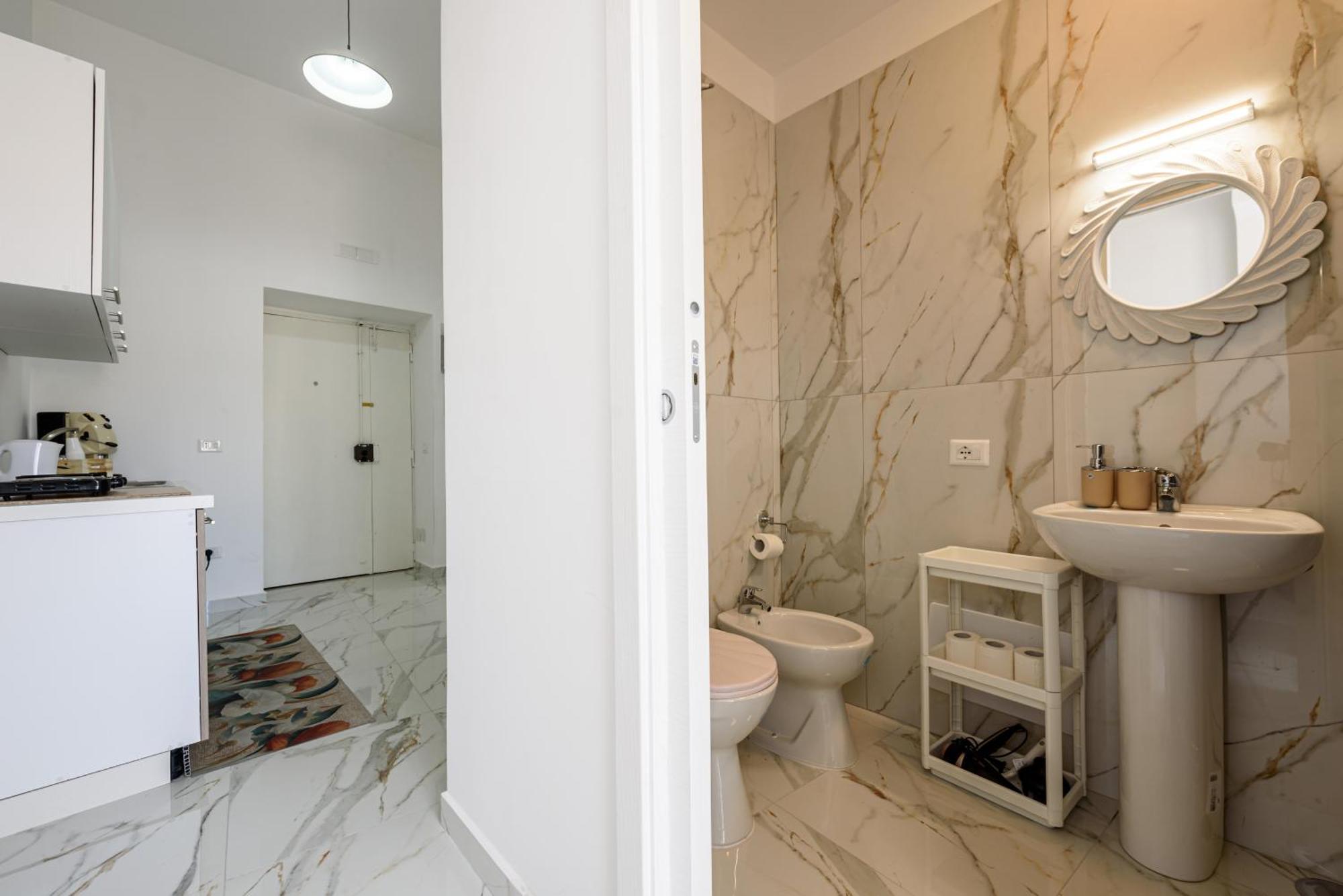 Casa Nina Apartment เนเปิลส์ ภายนอก รูปภาพ