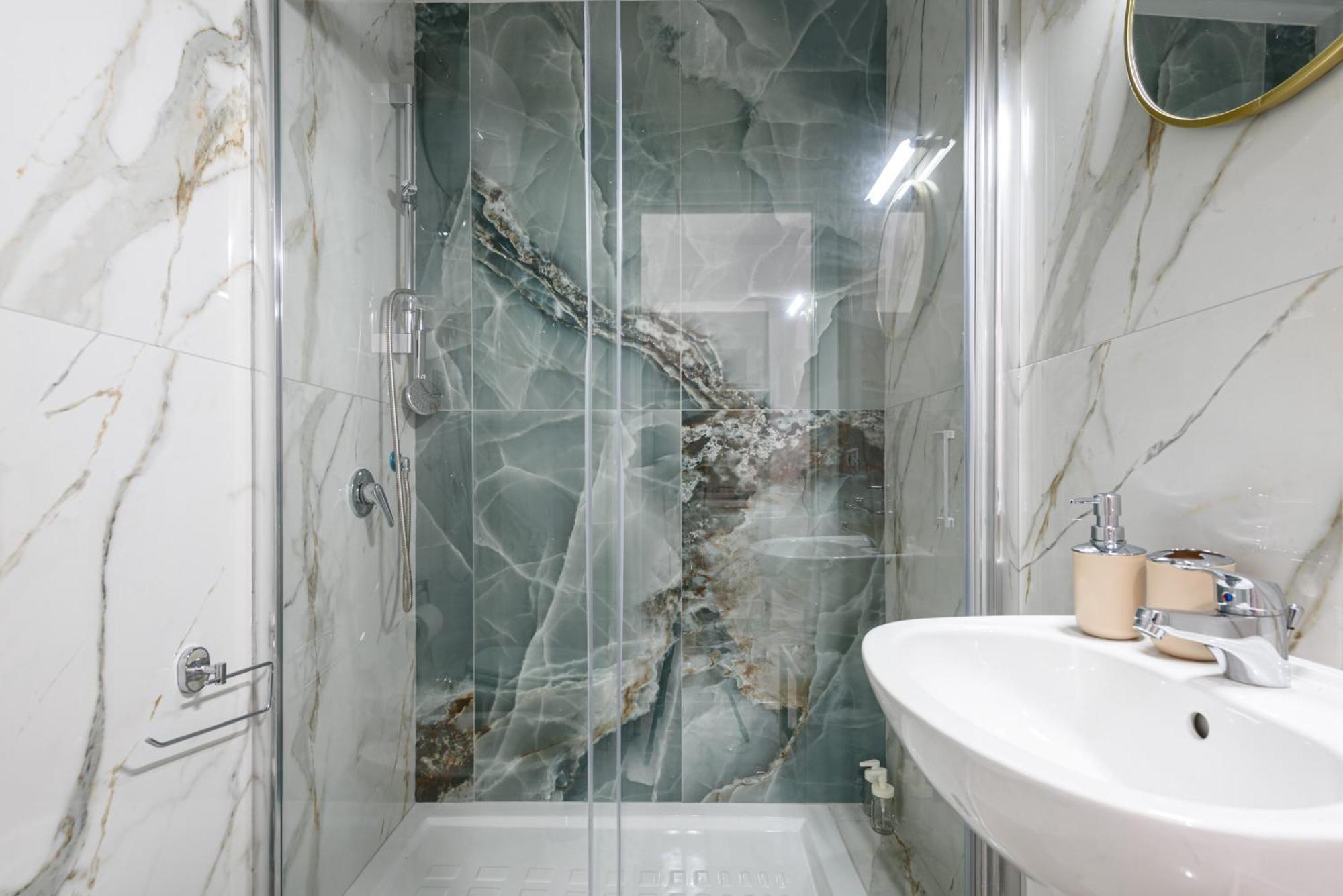 Casa Nina Apartment เนเปิลส์ ภายนอก รูปภาพ